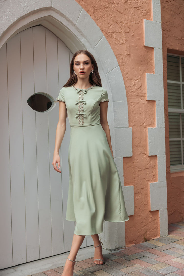 Green Embellished Crepe Cap Sleeve Midi Dress - FOSTANI.com