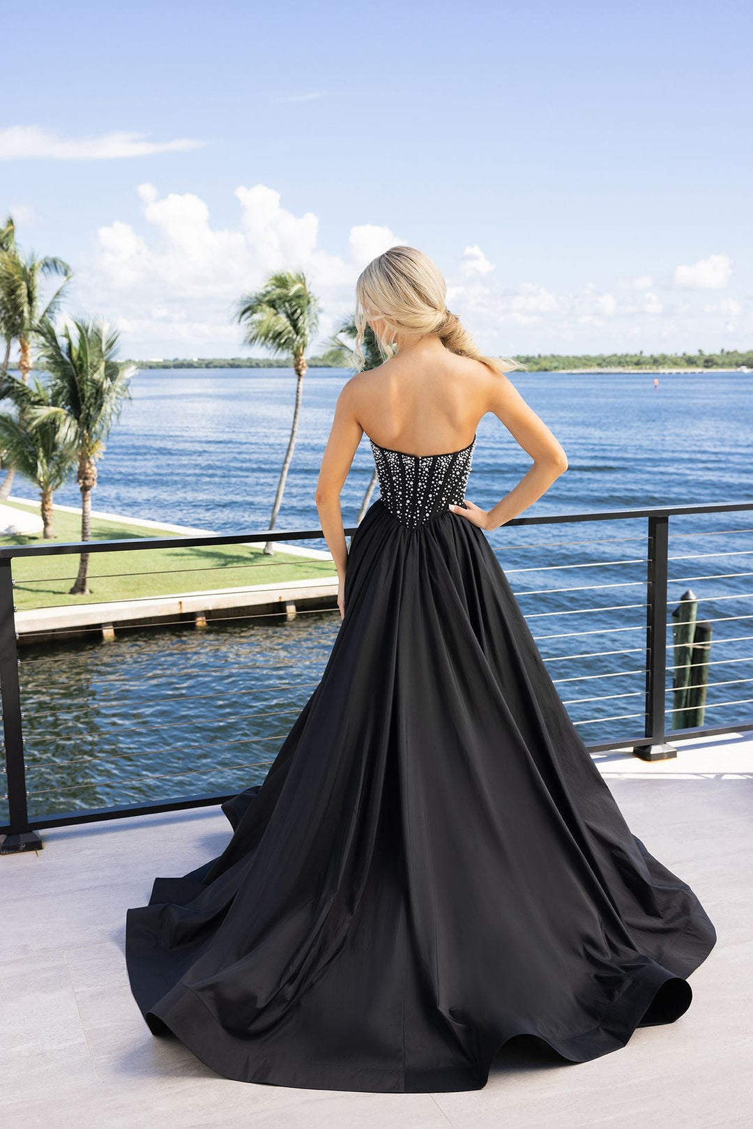 Portia & Scarlett XO178 Dress - FOSTANI.com