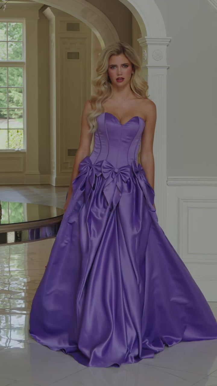 Colors 3739 Dress